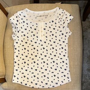 Abercrombie Kids blueberry tee